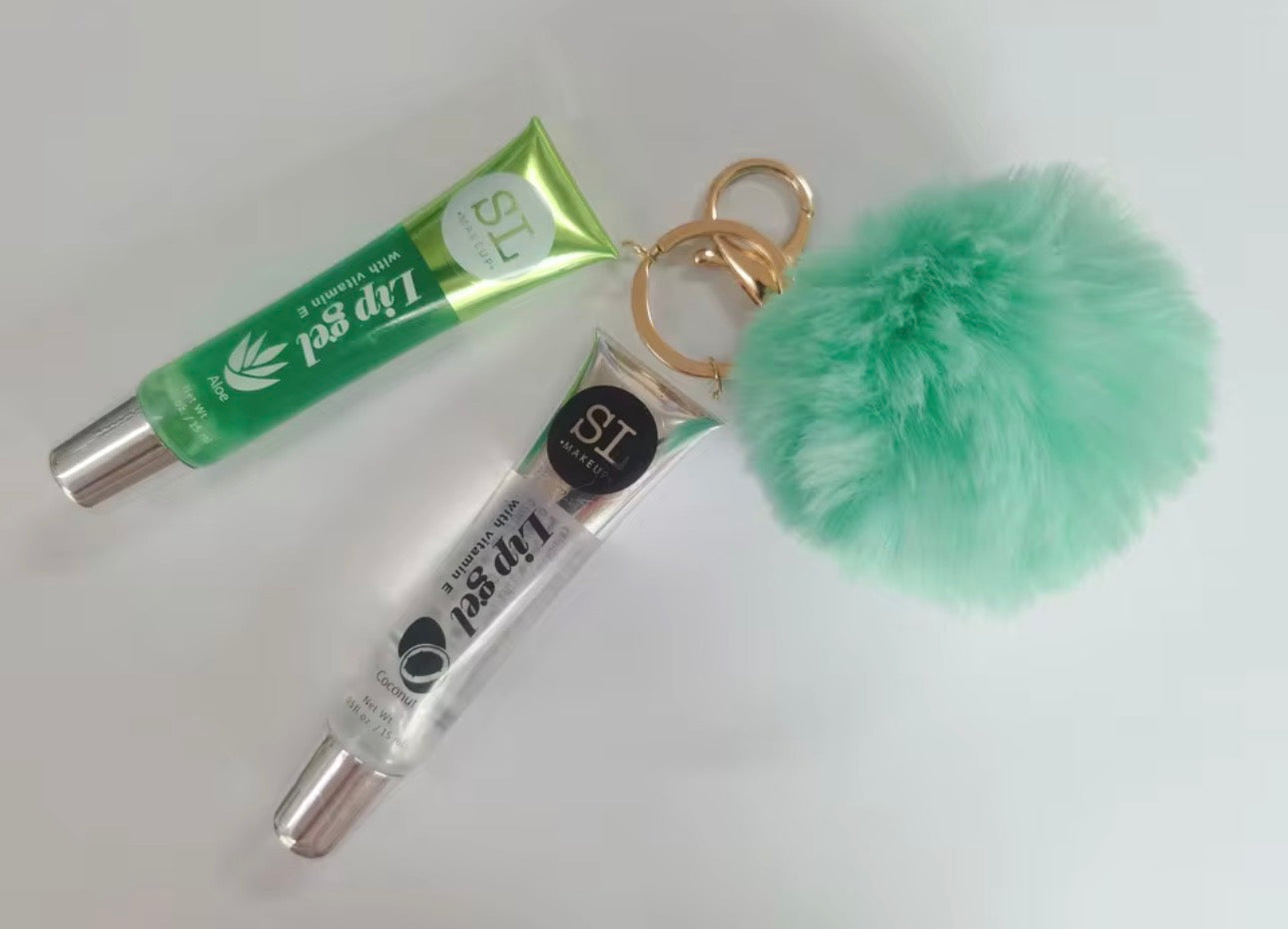 Lip Gloss Brillance Suprême – Finition Verre & Hydratation Luxe